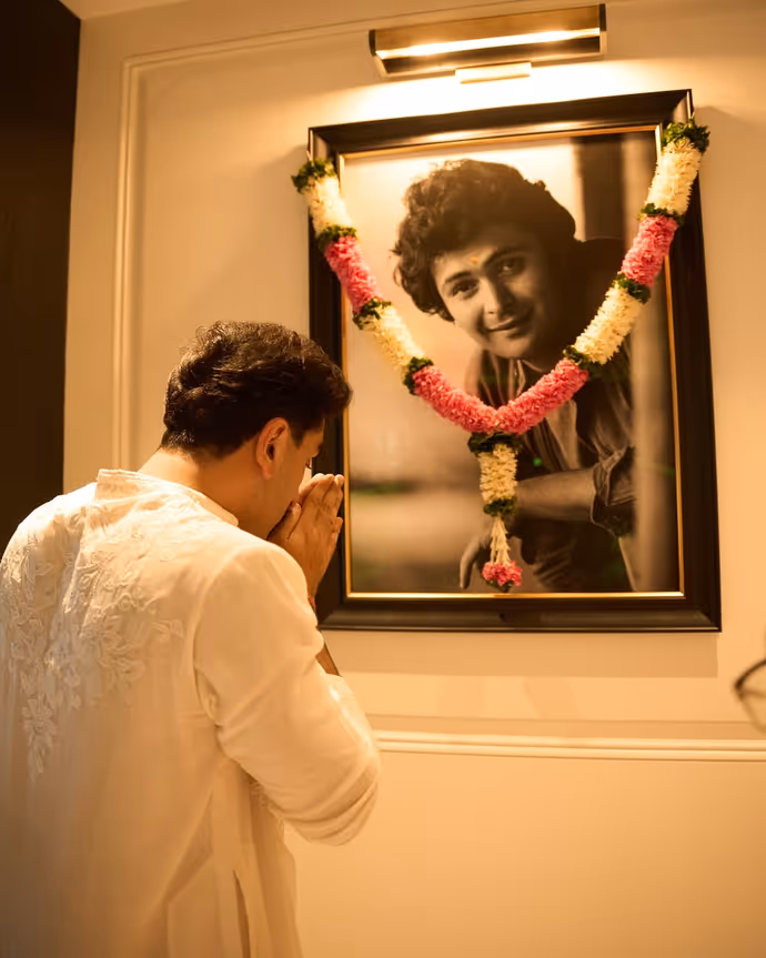 250 करोड़ के आलीशान बंगले में कैसे रहते हैं रणबीर-आलिया? हर कोना सुनाता है कपूर खानदान की कहानी