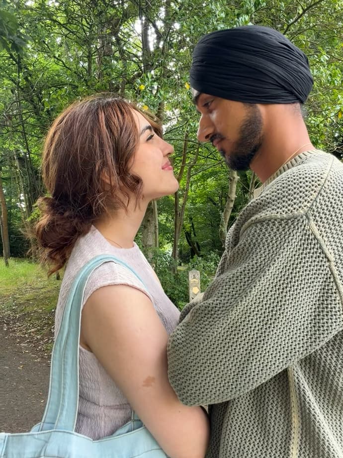 कौन हैं अर्शदीप सिंह की गर्लफ्रेंड समरीन कौर? जानिए मॉडल से एक्ट्रेस बनने का सफर, देखें 8 PHOTO