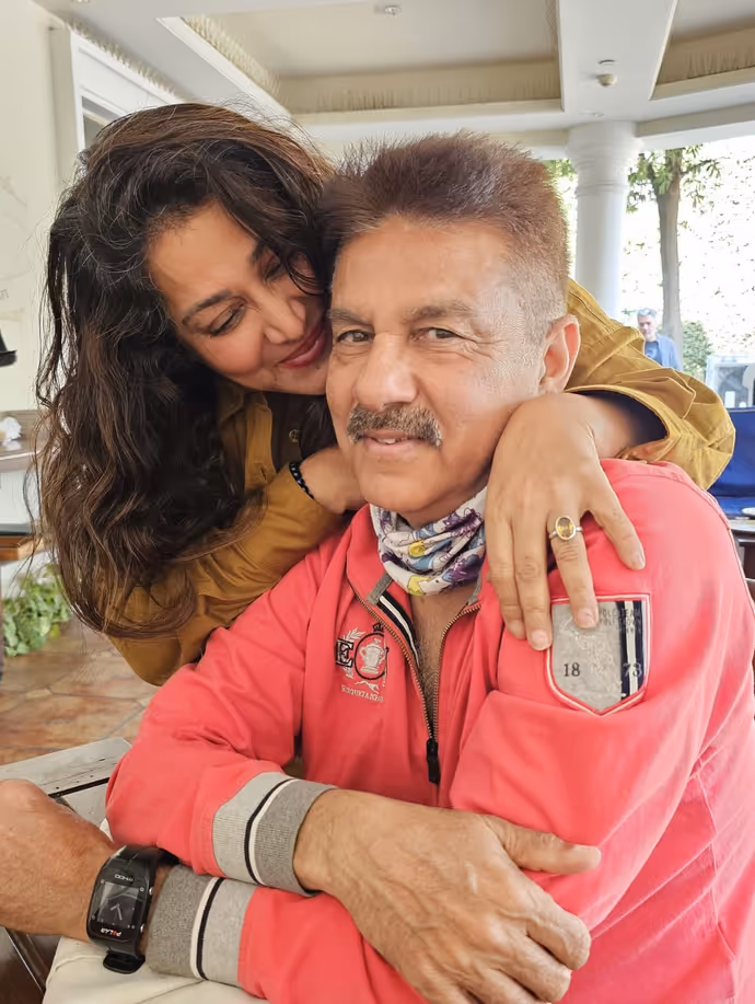 34 साल में इतनी बदल गई 'जान तेरे नाम' की एक्ट्रेस, 8 PHOTO में फरहीन का लेटेस्ट LOOK