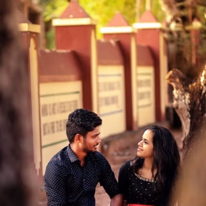 किसी हीरोइन से कम नहीं संजू सैमसन की पत्नी, 10 PHOTO में देखें चारुलता की खूबसूरती