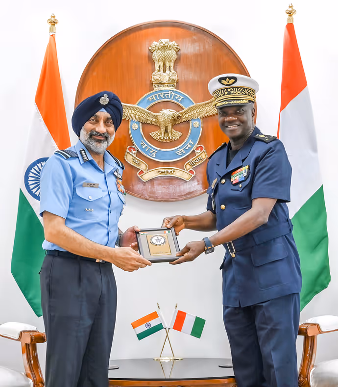 PHOTO NEWS: सरकार को CJP का अल्टीमेटम-संसद में बवाल, 12 तस्वीरों में देखें देश में कहां क्या हुआ?