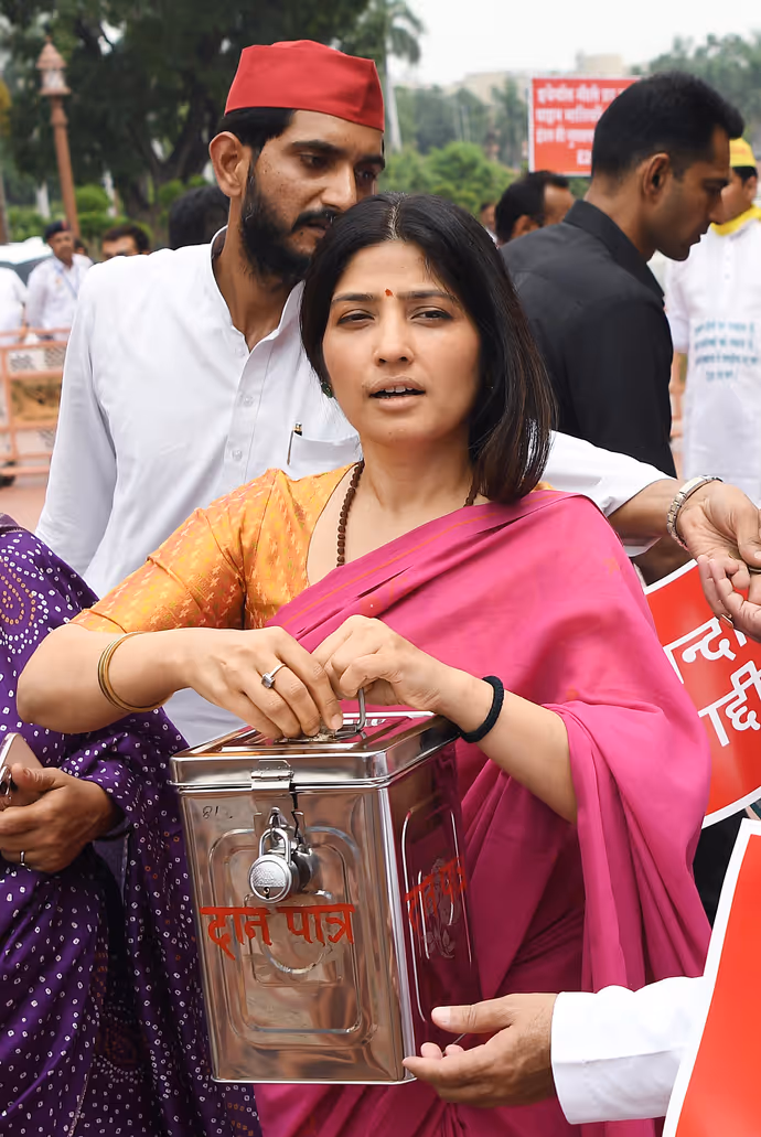संसद के 8 दिलचस्प मोमेंटः जो कभी थे साथ, आज संसद में अजनबी की तरह गुजरे