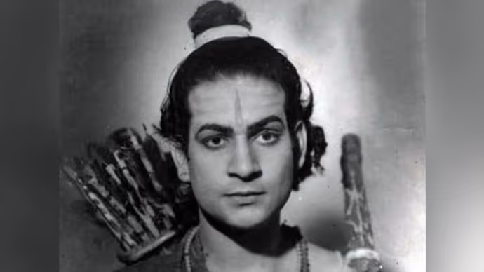 10 PHOTO : क्या अरुण गोविल का नं. 1 राम वाला खिताब छीनेंगे रणबीर कपूर? ये 8 सितारे हो चुके फेल