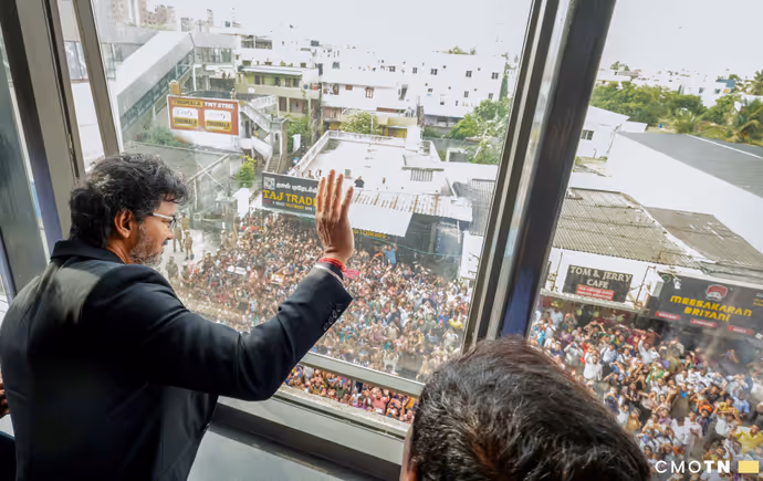 विजय ने CM नहीं, आम आदमी बन मेट्रो में किया सफर, 7 PHOTO में तमिलनाडु के मुख्यमंत्री की सादगी