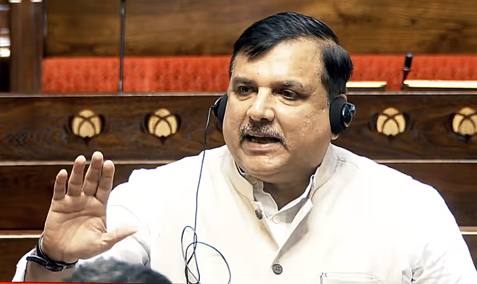 लोकसभा और राज्यसभा में दिग्गज नेताओं की 20 अग्रेसिव तस्वीर, देखें कौन-कौन खो बैठा आपा?
