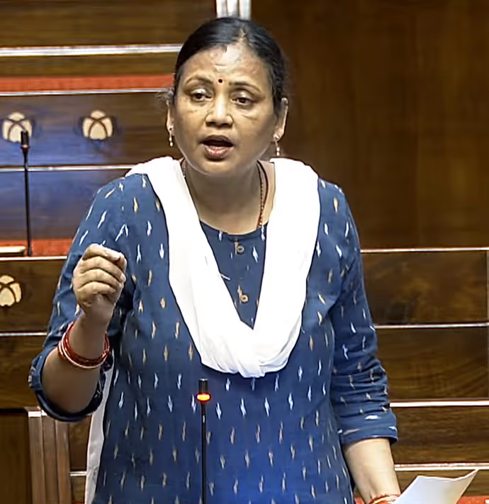 लोकसभा और राज्यसभा में दिग्गज नेताओं की 20 अग्रेसिव तस्वीर, देखें कौन-कौन खो बैठा आपा?