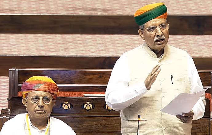 लोकसभा और राज्यसभा में दिग्गज नेताओं की 20 अग्रेसिव तस्वीर, देखें कौन-कौन खो बैठा आपा?