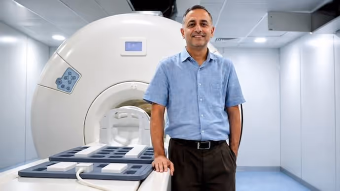 8 PHOTO: भारत की पहली MRI मशीन तैयार! तस्वीरों में देखें कैसी दिखती है? जानिए इसकी लागत और तकनीक