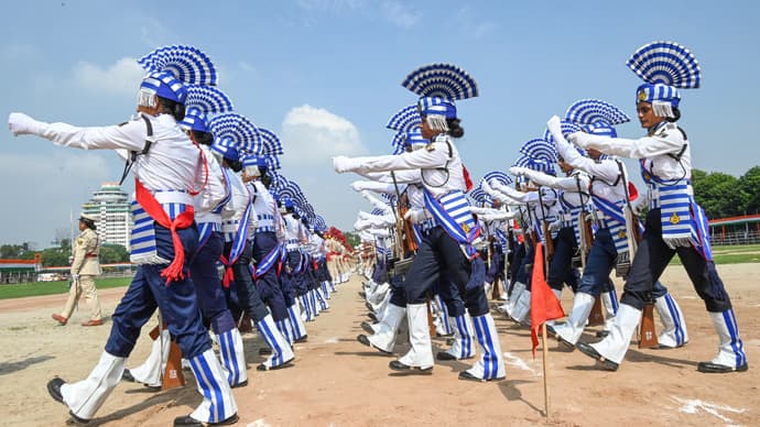Independence Day Rehearsal: देशभर से आई रिहर्सल की 25 तस्वीर