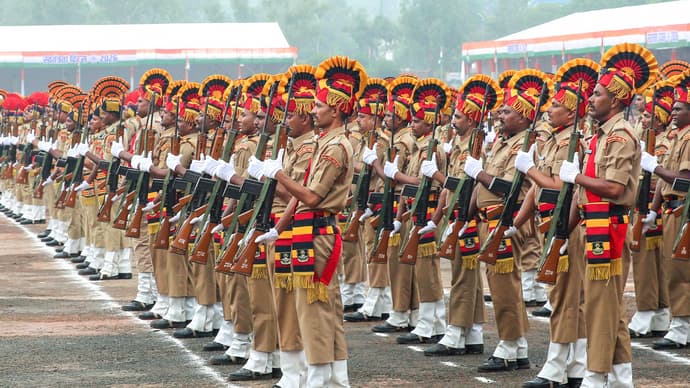 Independence Day Rehearsal: देशभर से आई रिहर्सल की 25 तस्वीर
