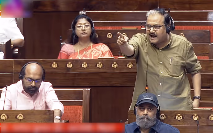 राज्यसभा में एक्शन मूमेंटः तैश में आ गए संजय सिंह-खडगे, NDA नेताओं ने भी जमकर की गर्जना