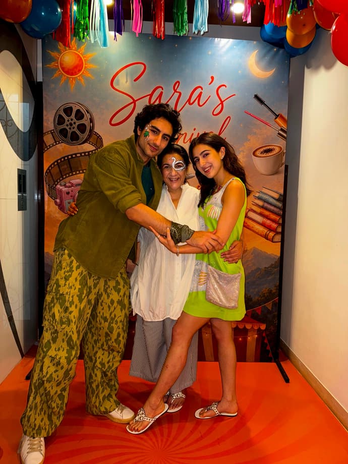 सारा अली खान ने खास अंदाज में मनाया बर्थडे, 10 Photos में देखें कार्निवाल पार्टी का धमाल