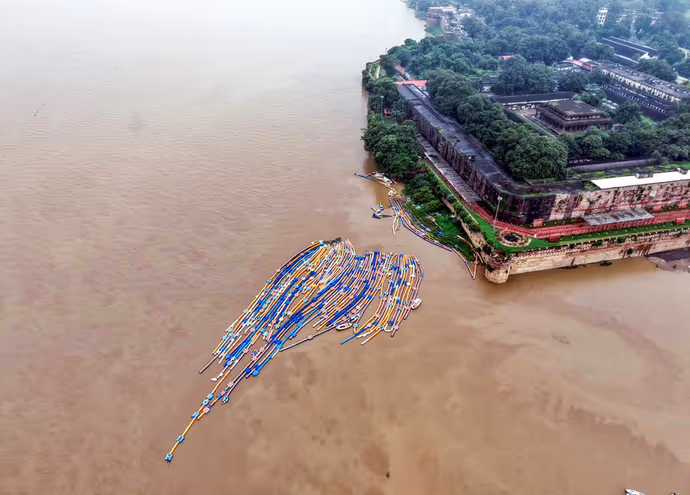 UP-Bihar Flood: गंगा-यमुना का रौद्र रूप, प्रयागराज से पटना तक 10 तस्वीरों में बाढ़ का खौफनाक मंजर
