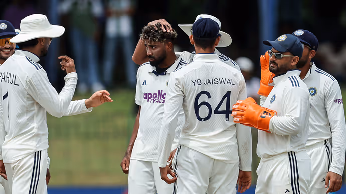 IND vs SL 2nd Test Day 4: सिराज के विकेट पर झूम उठी Team India, देखें 10 शानदार PHOTOS