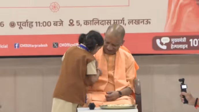 Rakhi : सिंधिया से सम्राट तक, 10 फोटोज में देखें CM-मंत्रियों ने कैसे मनाया रक्षाबंधन