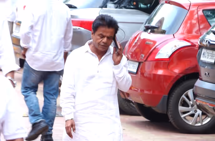 पति कुकू कोहली की प्रेयर मीट में टूटीं अरुणा ईरानी, PHOTOS में देखें श्रद्धांजलि देने कौन पहुंचा