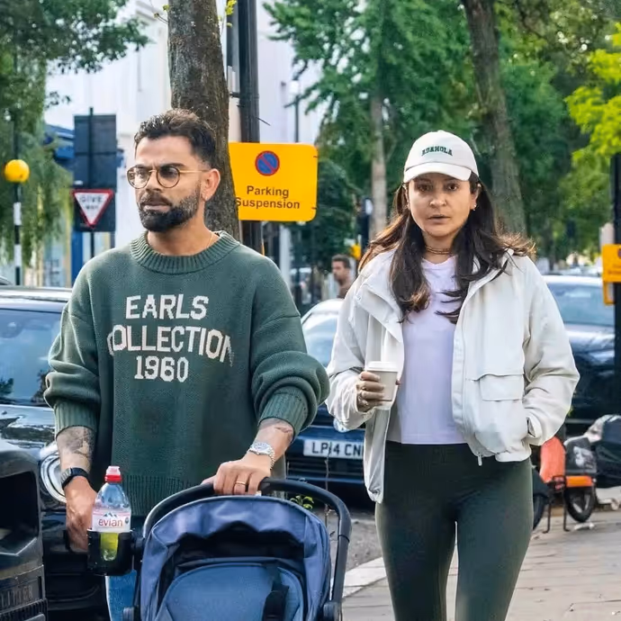 विरुष्का का UK में दिखा ‘लव इन लंदन’, बेबी स्ट्रॉलर के साथ सड़कों पर नजर आएं विराट अनुष्का