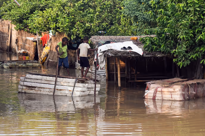 Bihar Flood: गंगा-पुनपुन का जलस्तर बढ़ा, 10 PHOTOS में भागलपुर से पटना तक बस पानी ही पानी