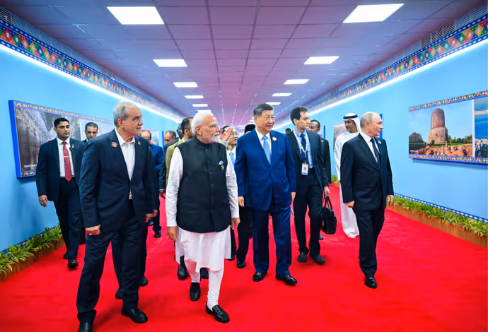 BRICS 2026: पहले दिन की 10 सबसे दमदार तस्वीरें, एक फ्रेम में दिखे मोदी-जिनपिंग-पुतिन