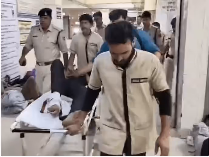 सागर शराब कांड : 21 साल का लड़का है मुख्य आरोपी, पुलिस ने किया 'एनकाउंटर', देखिए 5 तस्वीरें