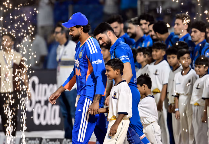 Ind vs Afg 1st T20I: बुमराह ने गुरबाज को दूसरी गेंद पर ही दिया झटका, देखें मैच की 6 चुनिंदा तस्वीरें