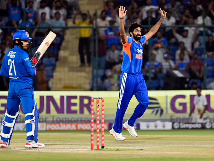Ind vs Afg 1st T20I: बुमराह ने गुरबाज को दूसरी गेंद पर ही दिया झटका, देखें मैच की 6 चुनिंदा तस्वीरें