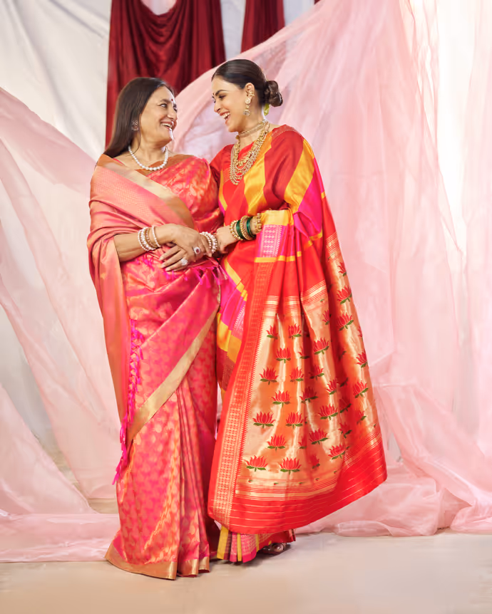 जेनेलिया देशमुख के घर विराजे गणपति बप्पा, 6 तस्वीरों में दिखी परिवार की प्यारी बॉन्डिंग