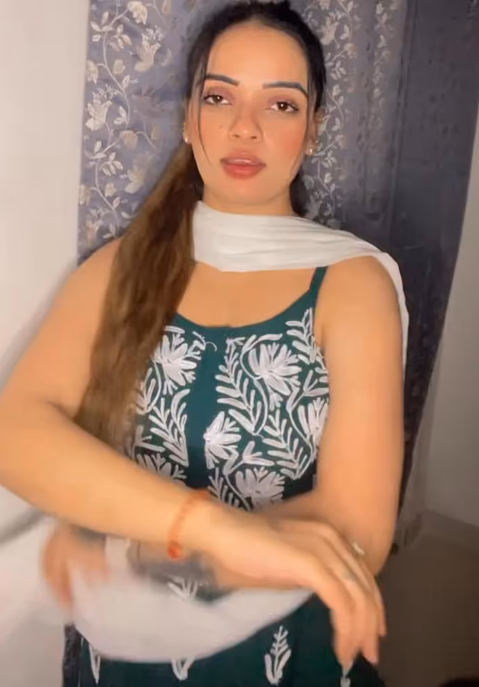 Punjabi Influencer 10 PHOTO: 1.46 लाख फॉलोअर्स वाली मंजीत कौर का आखिरी VIDEO आया सामने-क्या बोलीं?
