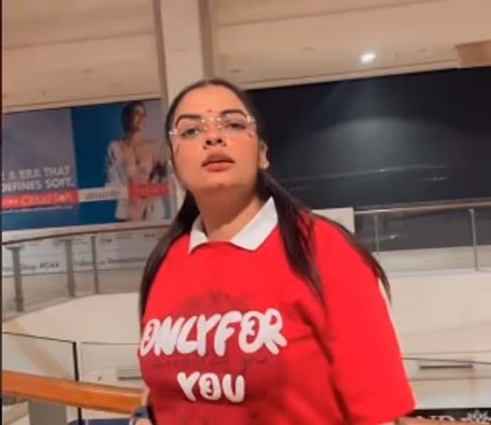 Punjabi Influencer 10 PHOTO: 1.46 लाख फॉलोअर्स वाली मंजीत कौर का आखिरी VIDEO आया सामने-क्या बोलीं?