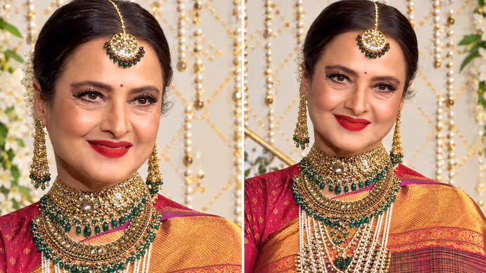 रेखा के गणपति उत्सव लुक पर टिकीं नजरें, 70 + में भी जलवा कायम, 5 PHOTOS
