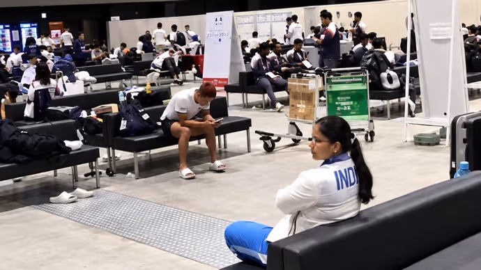 Asian Games 2026: नागोया में भारतीय एथलीटों की फजीहत! 14 घंटे तक न मिला कमरा, न खाना-9 PHOTO