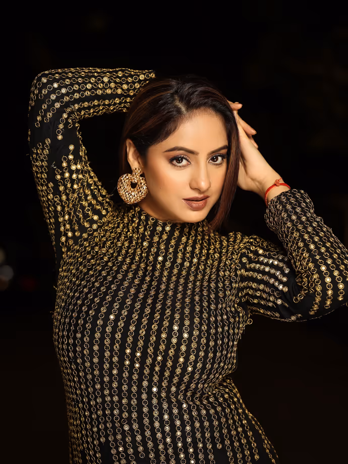 TV की 'संध्या बींदणी' बनीं डिस्को क्वीन, 5 PHOTOS में देखें ग्लैमरस अंदाज