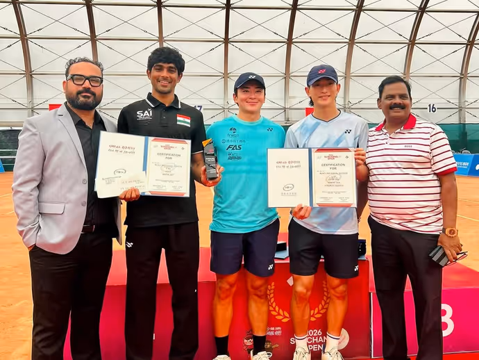 Asian Games 2026: कौन हैं जय मीणा? क्रिकेटर बनने का था सपना, अब सॉफ्ट टेनिस में जीता मेडल