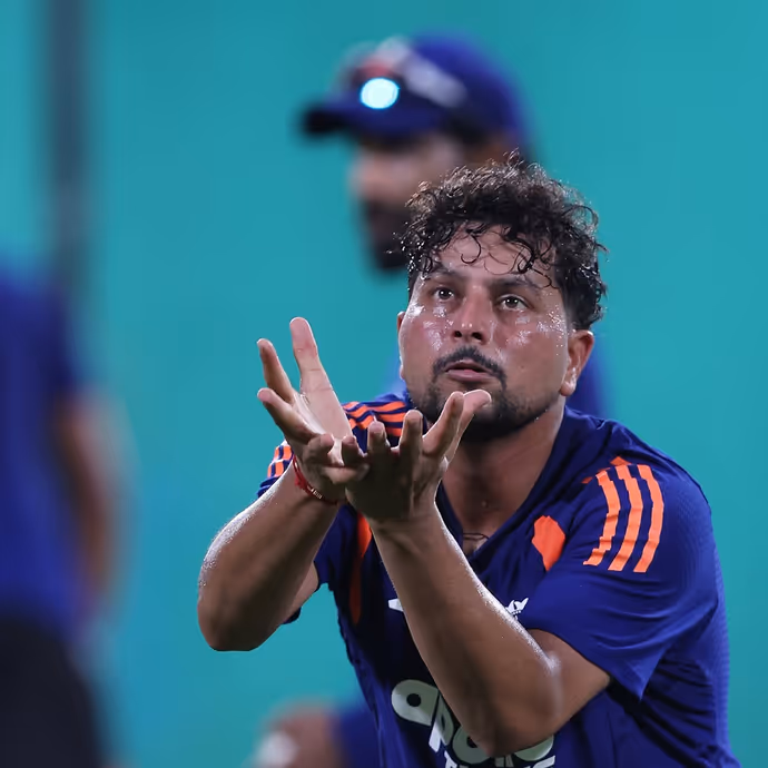 IND vs WI ODI: पहले वनडे से पहले नेट्स में जमकर पसीना बहा रहे टीम इंडिया के स्टार्स, देखें-12 PHOTOS