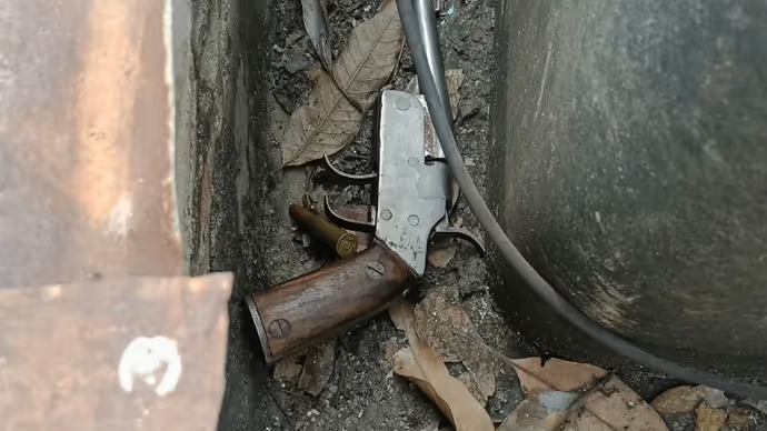 Chandigarh Crime: गर्लफ्रेंड से शादी की जिद में हेड कांस्टेबल पिता की हत्या? 11 तस्वीरों में खौफनाक कहानी