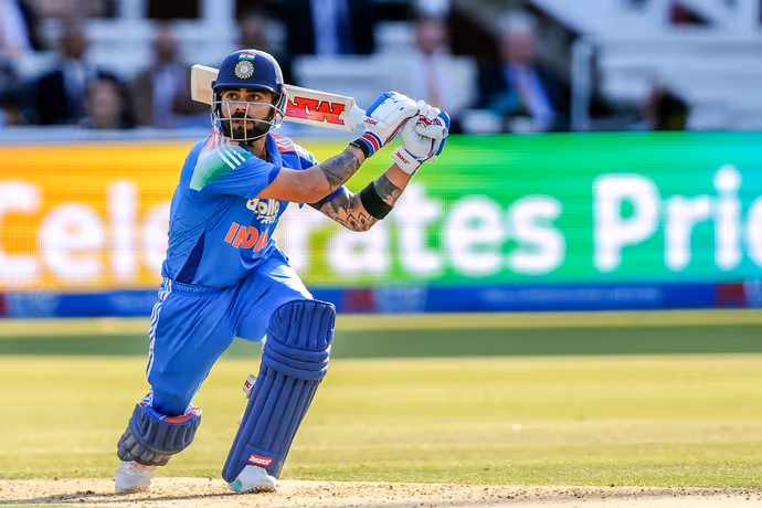 कोहली ने कैसे तोड़ा सचिन तेंडुलकर का रिकॉर्ड, 10 PHOTO में देखें चीकू की 'विराट' पारी