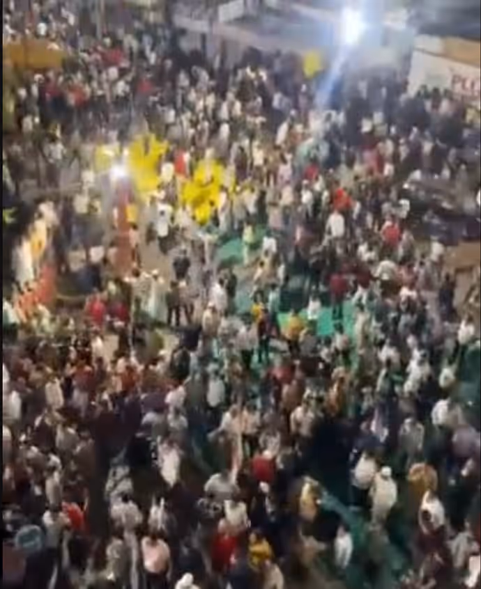Ujjain Shahi Masjid Controversy : उज्जैन में बिगड़े हालात की 5 ताजा तस्वीरें, यूं चल रही गन