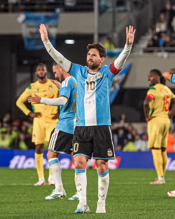 मेसी के रिटायरमेंट के बाद कहां से आएगा पैसा? जानें Lionel Messi की कमाई के 7 बड़े सोर्स