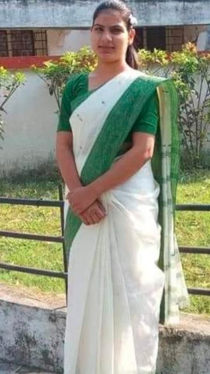 Mppsc ट पर बन अ क त प टकर ट प 10 म 7 लड क य द ख ल स ट Mppsc