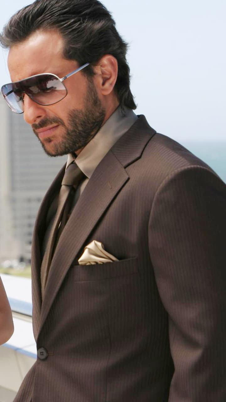 Saif Ali Khan's iconic RACE dialogues that will leave you thrilled | Asianet Newsable