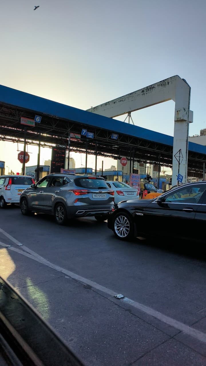 Digital Toll Pass: டோல் பிளாசா அலைய வேண்டாம்.. மொபைல் இருந்தா போதும்!