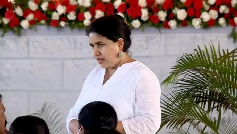 Veena Vijayan 