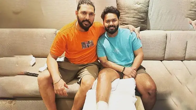 Yuvraj Singh met Rishabh pant 