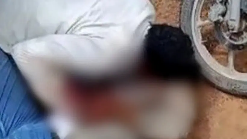 Karnataka man slits wife lover throat 