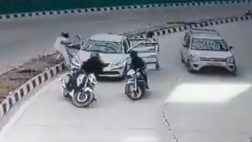 Delhi robbery video
