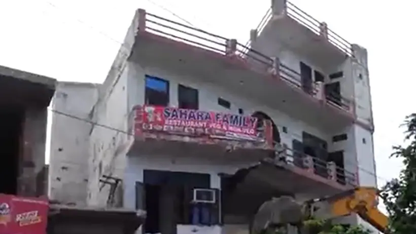Sahara Hotel