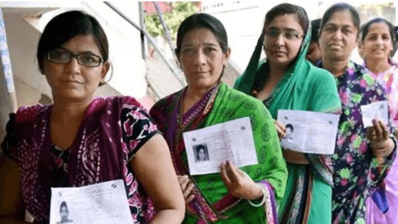 Women Vote in Delhi