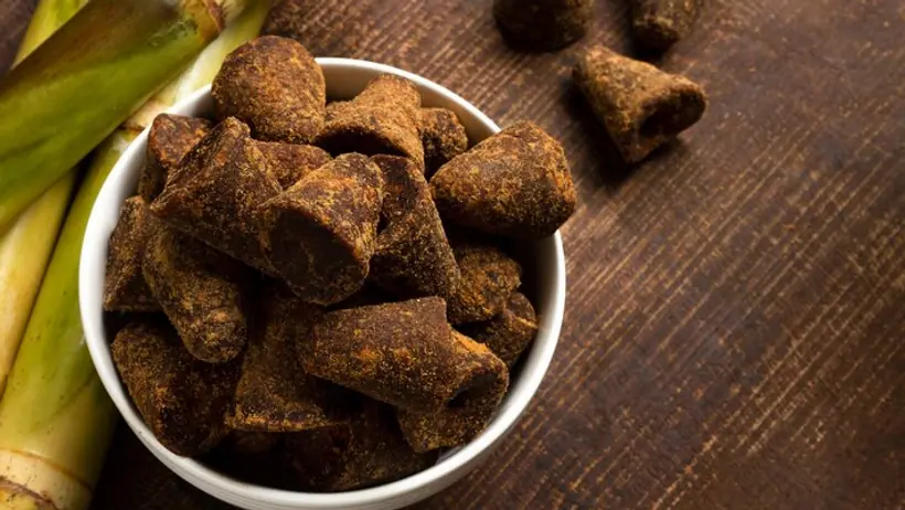 How to buy pure jaggery