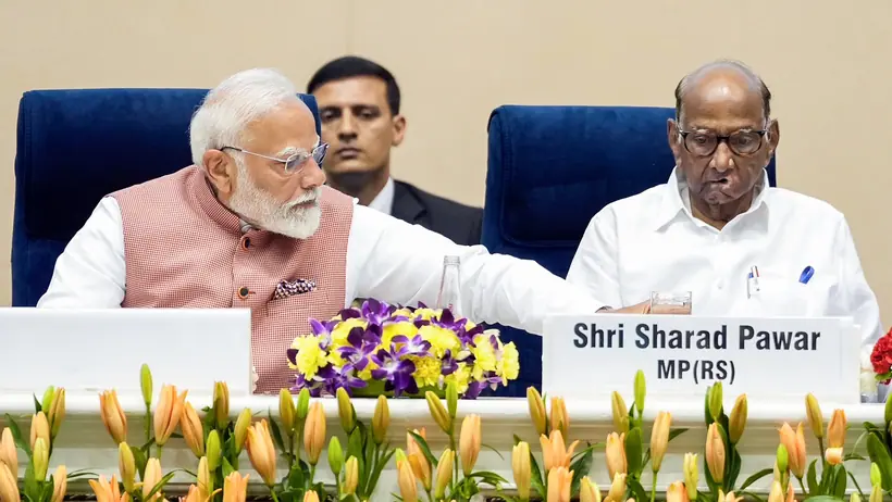PM Modi and Sharad Pawar Sahitya Sammelan