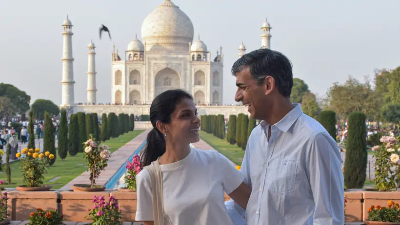 Rishi Sunak with wife Akshata Murty